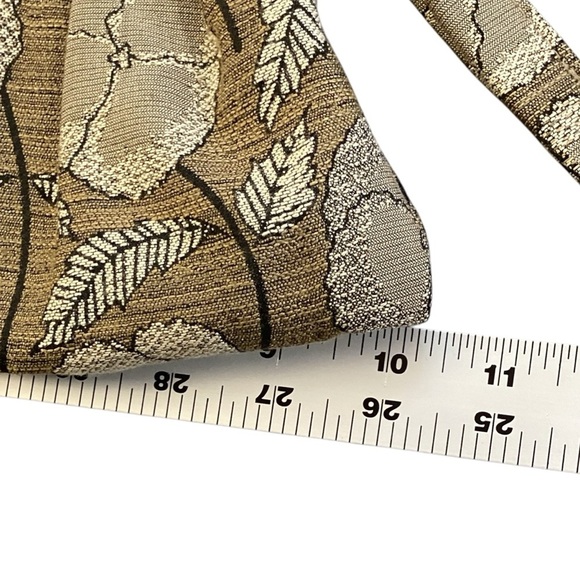 MARUCA Jacquard Fabric Wristlet,‎ Made in Colorado - Picture 4 of 6